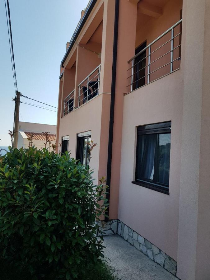 Villa Persik Utjeha Kültér fotó