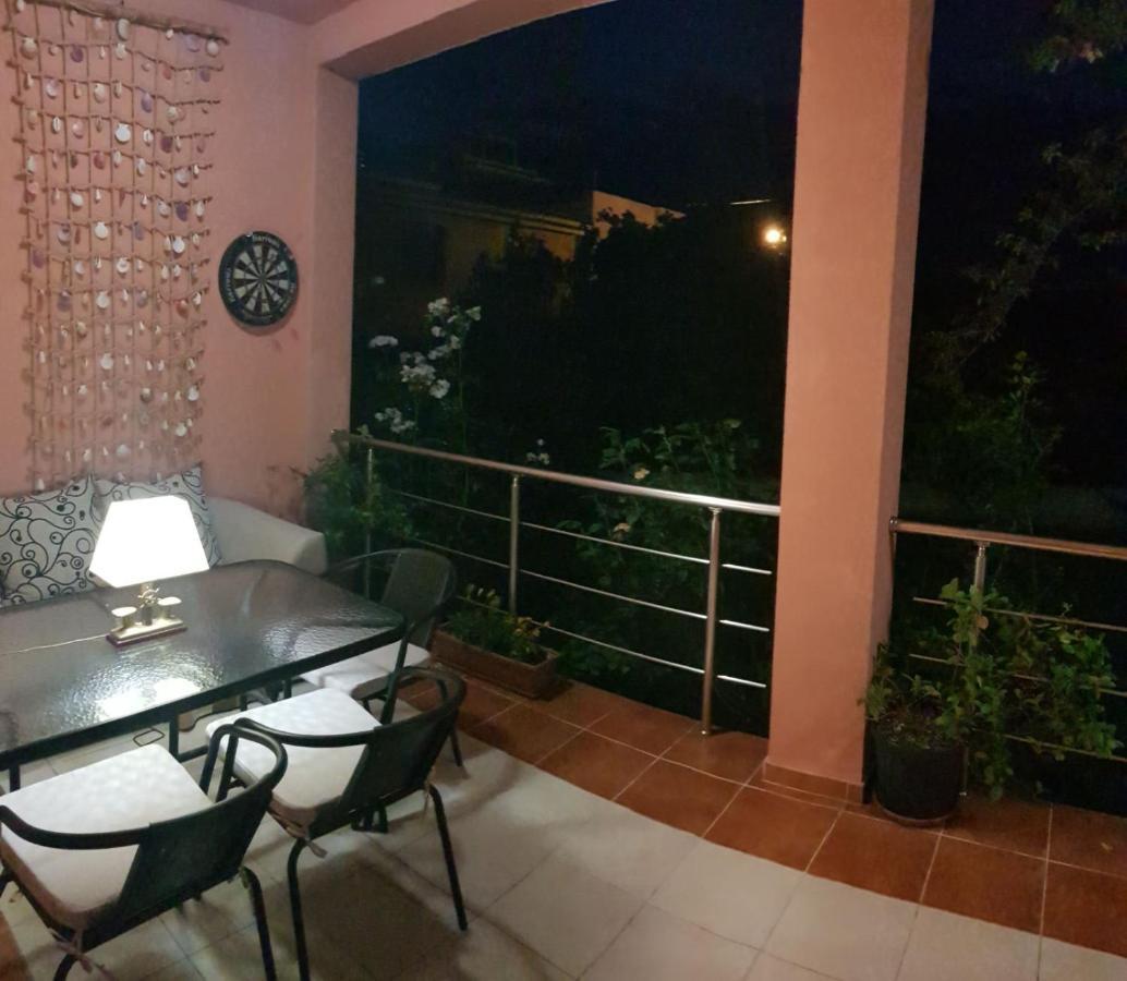 Villa Persik Utjeha Kültér fotó